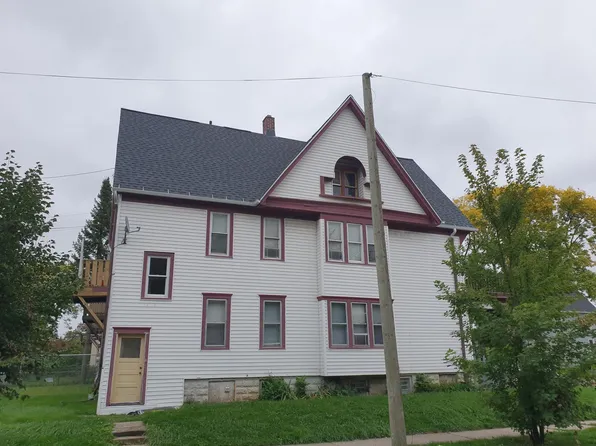 2230 W Clarke St, Milwaukee, WI 53206