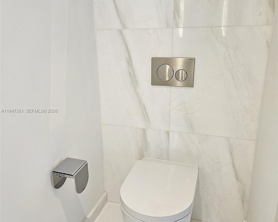 1st image of 300 Biscayne Boulevard Way #2208