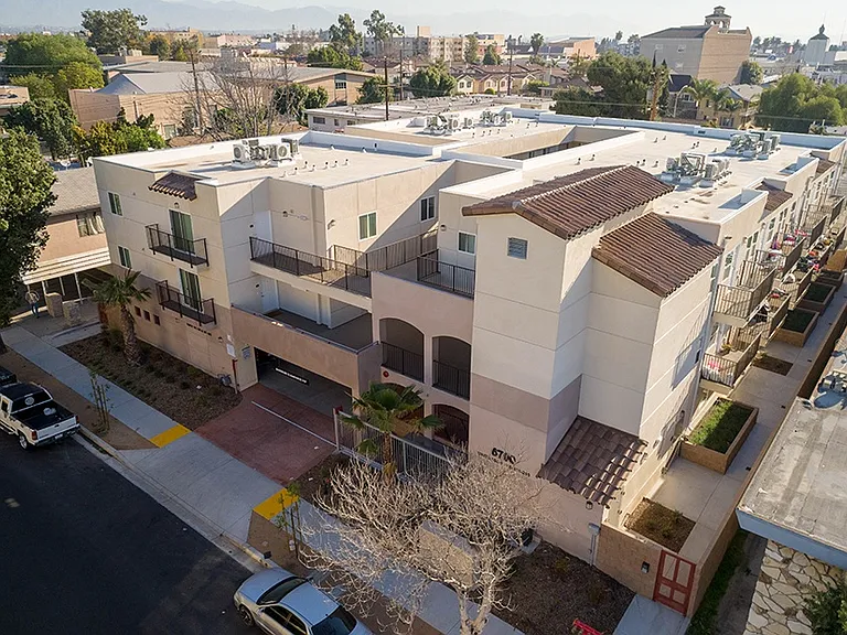 6700 Middleton St — Photo 3