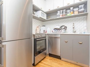 97 Clay St #3A, Brooklyn, NY 11222