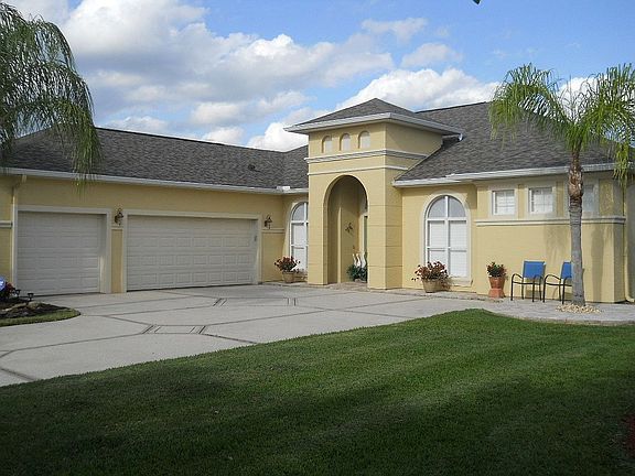 2nd image of 565 Caro Ct