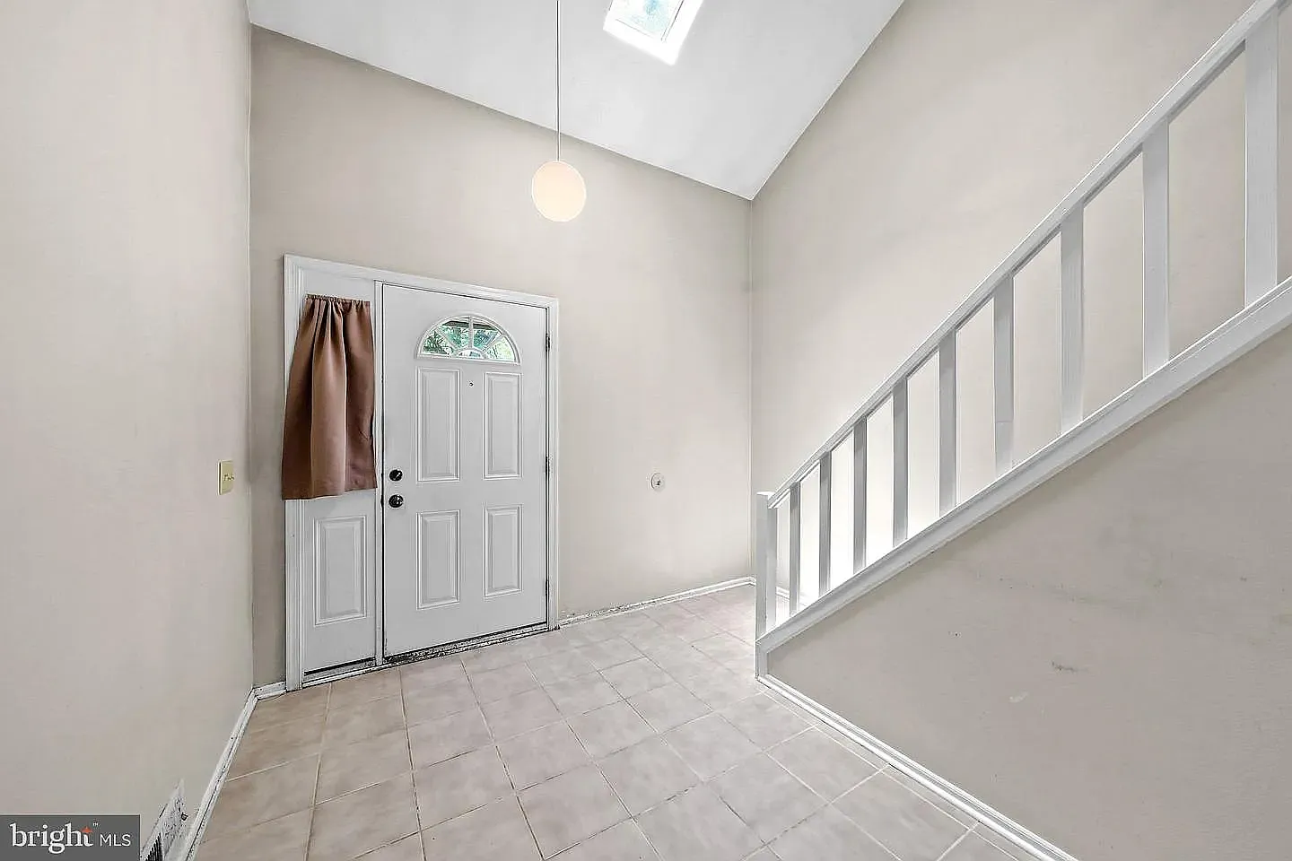 3 bed, 2.5 bath, 1540 sqft, $2,750 — Photo 2