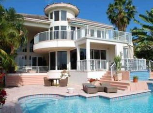 294 S Hibiscus Dr, Miami Beach, FL 33139