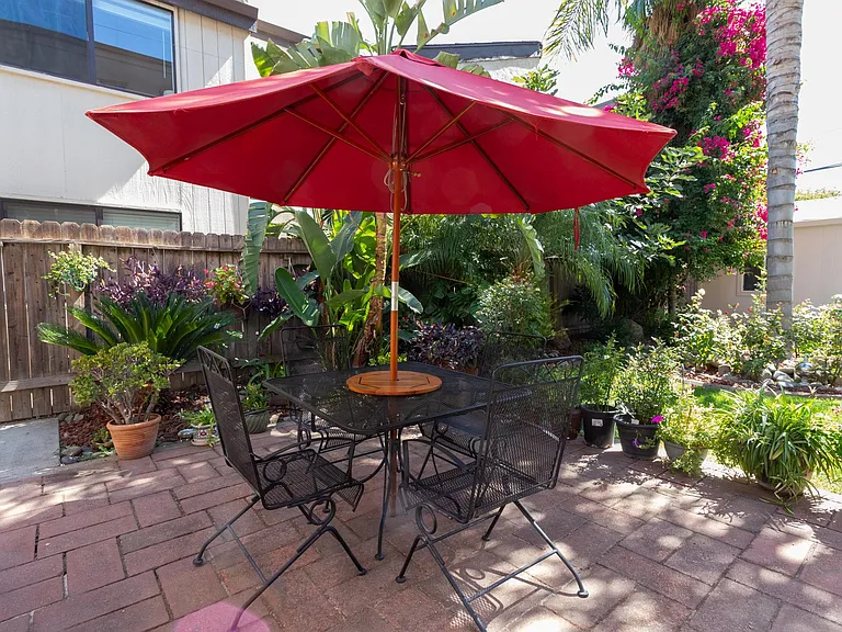 2216 I St — Photo 20