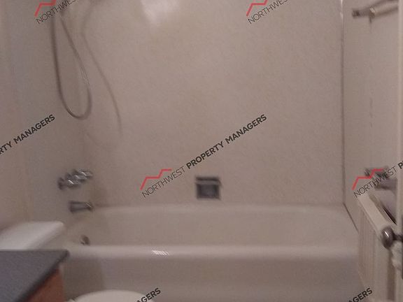 5th image of 509 W Market St APT 6