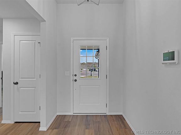 3rd image of 7153 E 131st Ct S