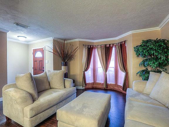 4th image of 12402 Village Of Kings Lk Blvd #0