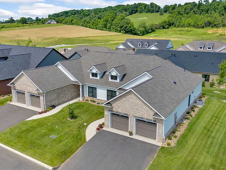 The Reserve at Boones Creek: Villas — Photo 23