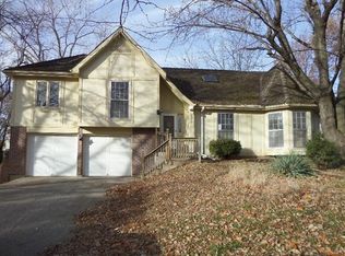 7008 Rene St, Shawnee, KS 66216