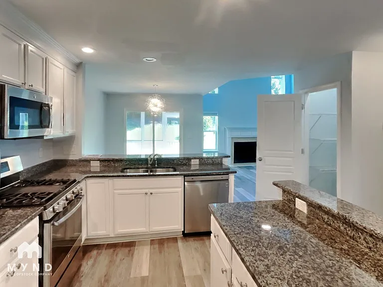 182 Red Admiral Ct — Photo 10