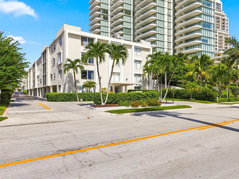 1601 S Flagler Dr #312O