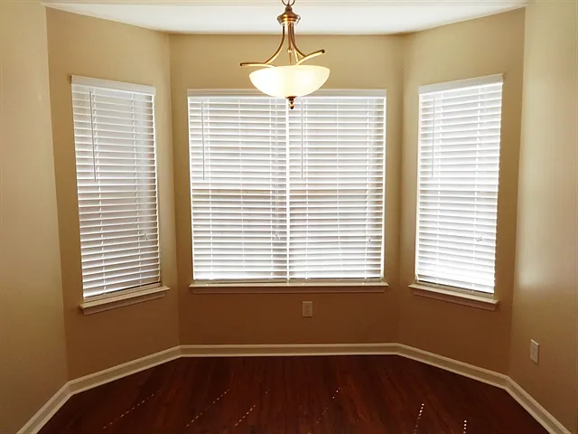 9029 Robins Nest Way — Photo 5