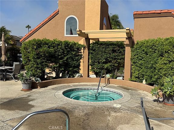3rd image of 306 Coral Reef Dr Unit 50