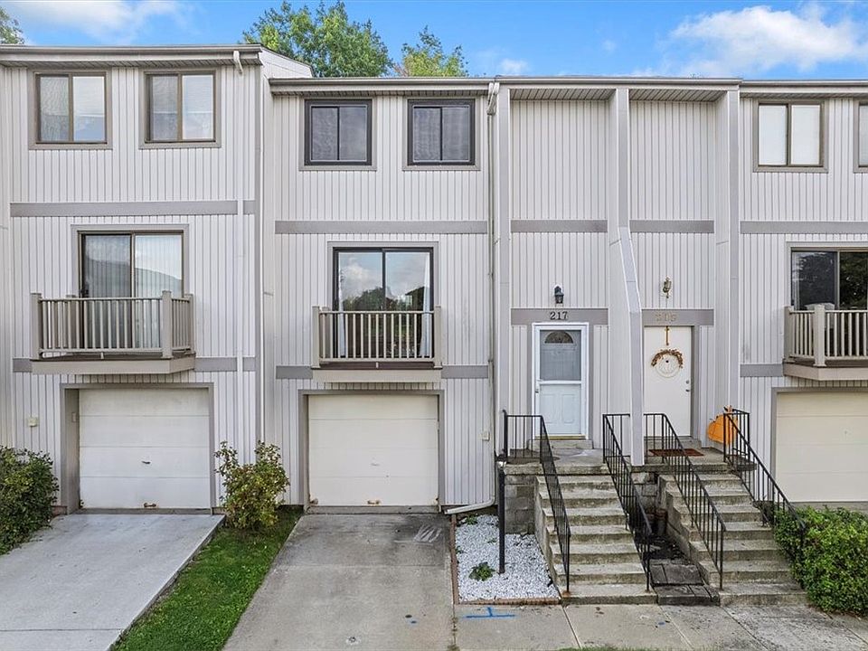1st image of 217 Bellwood Ct