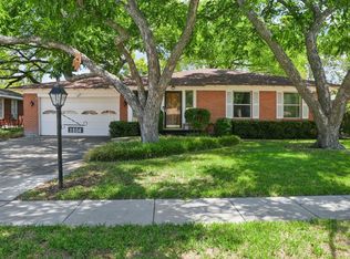 1804 Ridgecrest Dr, Garland, TX 75042