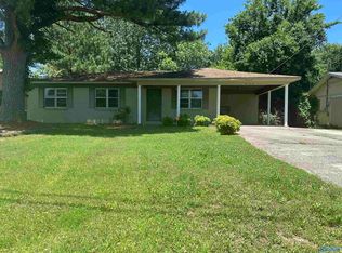 604 Blaine Dr SW, Decatur, AL 35603