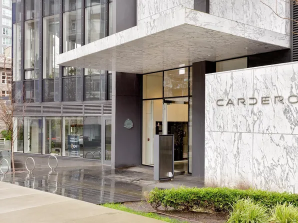 620 Cardero St #1201, Vancouver, BC V6G 0C7