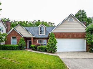 720 Maple Ridge Ln, Lexington, KY 40509