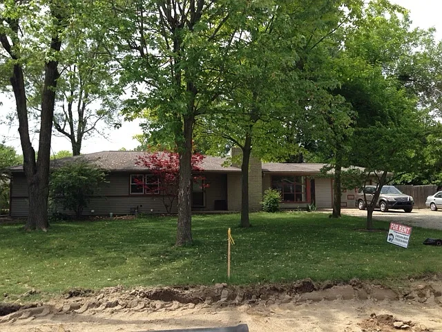 West Lafayette Schools Single Family Home Large Spacious 4 bedroom/2bath — Photo 3