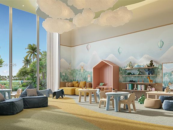 5th image of 2411 Laguna Cir #701