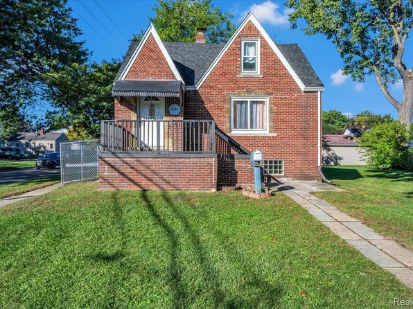6286 Glenis St, Taylor, MI 48180