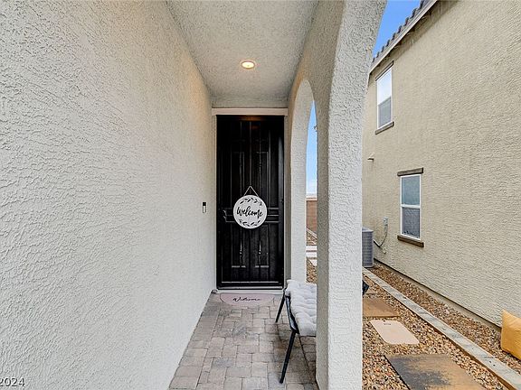 5th image of 10808 Montana Blanca Ave