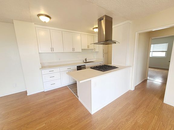 3rd image of 627 N Benton Way APT 8
