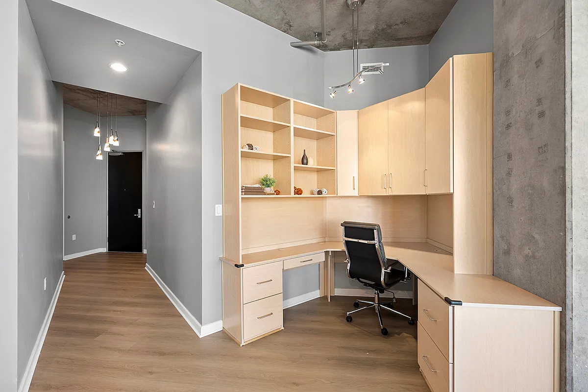 2 bed, 1619 sqft, $5,600 — Photo 2