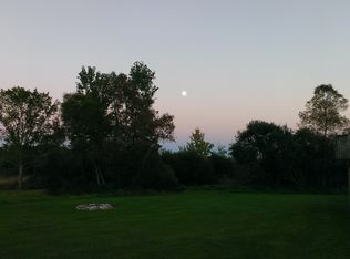 5385 Oakpoint Rd, Jackson, MI 49201