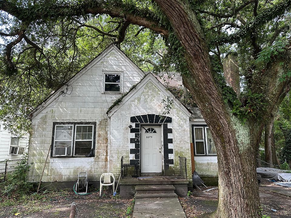 2nd image of 3375 Apache St