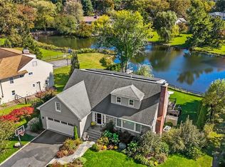 25 Homeside Ln, White Plains, NY