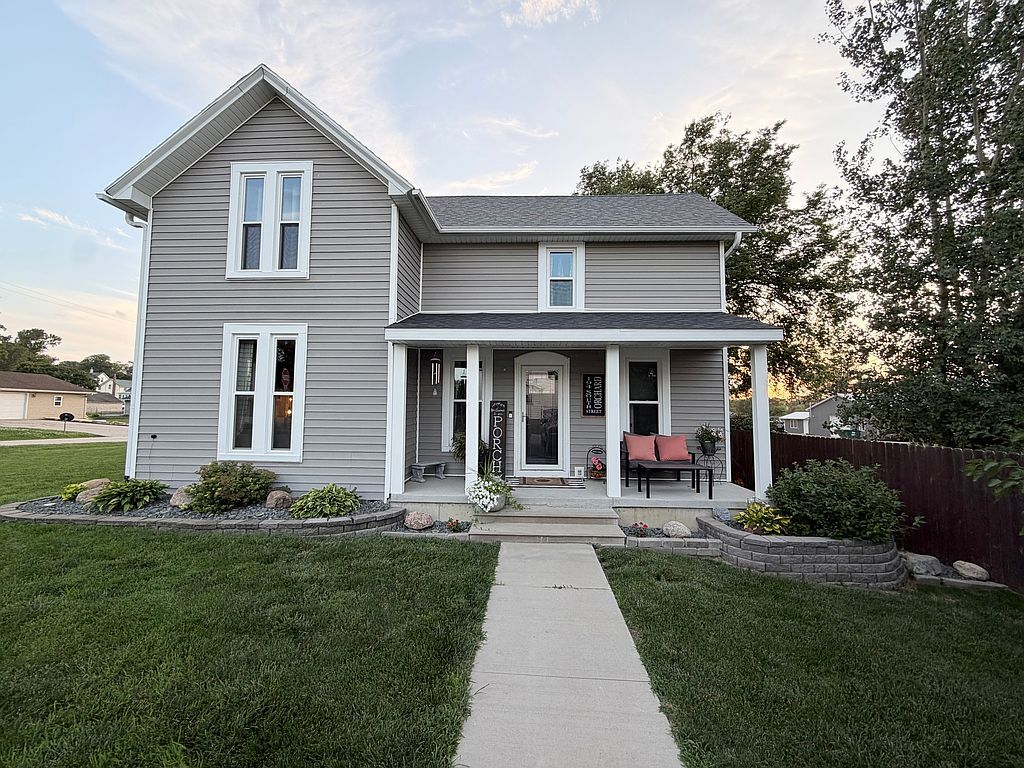 194 S Orchard St - Property Image