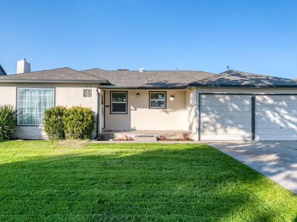 4827 E Iowa Ave, Fresno, CA 93727