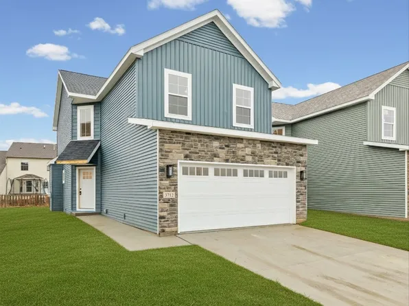 3712 Lighthouse Pointe, Champaign, IL 61822