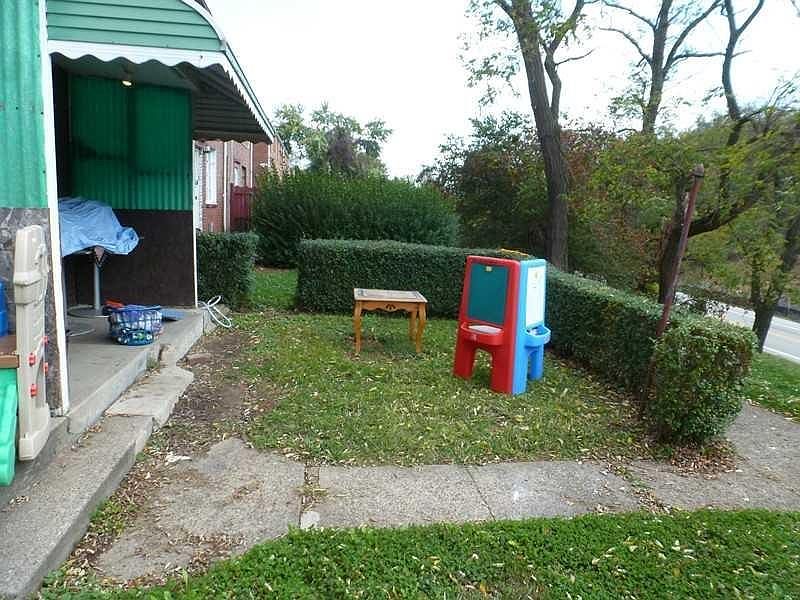 2nd image of 205 Washington Ave