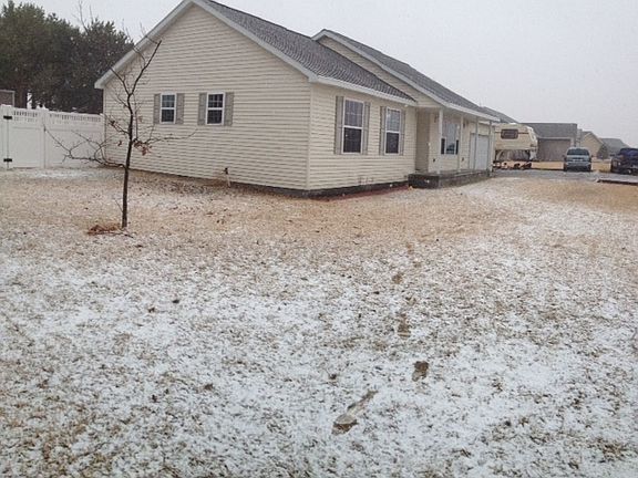 4th image of 226 Wayne Ave