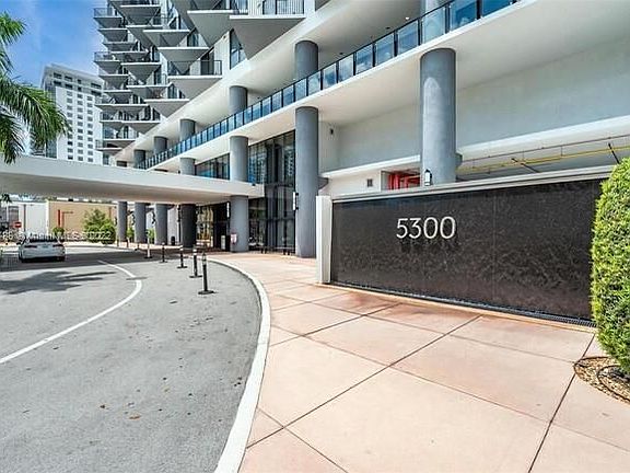 3rd image of 5300 NW 85th Ave APT 1407