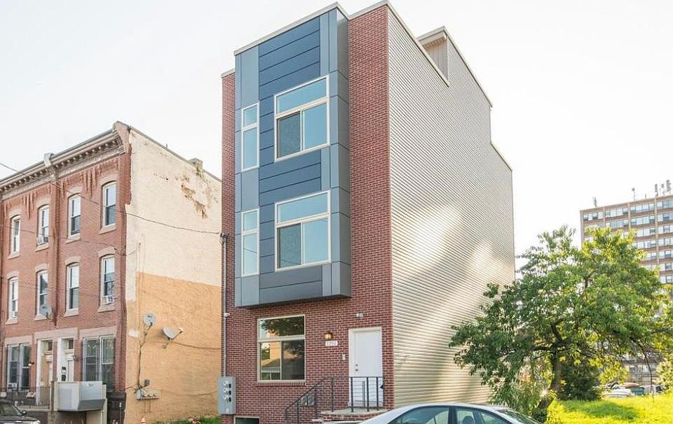 1st image of 1251 N 15th St #A