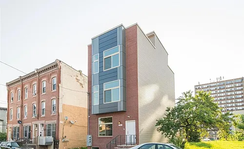 1251 N 15th St #A Photo 1
