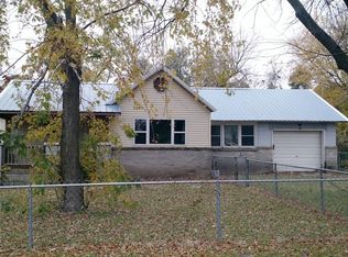1507 Poplar St, Lamar, MO 64759