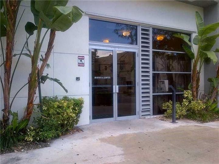 1st image of 34 NW 6th Ave #1100