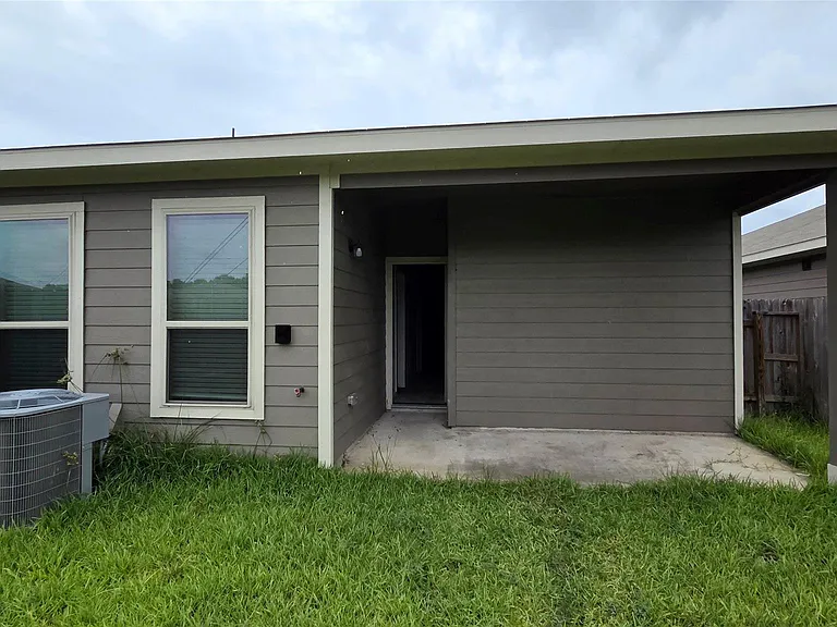 25543 Starling Ln — Photo 14