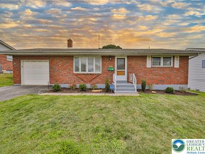 730 S 11th St, Allentown, PA, 18103