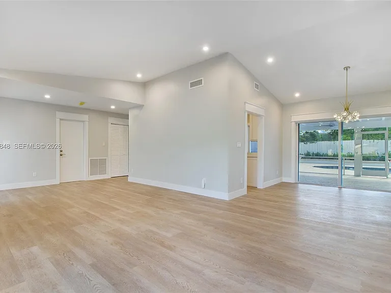 11011 SW 110th Rd — Photo 7