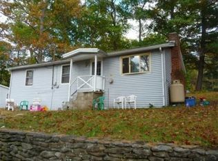 6 Cranberry Meadow Shore Rd, Charlton, MA 01507
