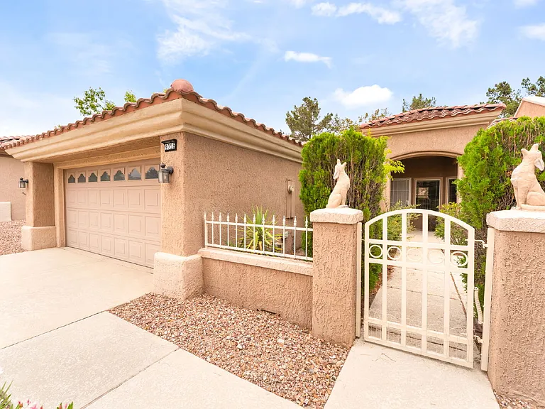9356 Villa Ridge Dr — Photo 4