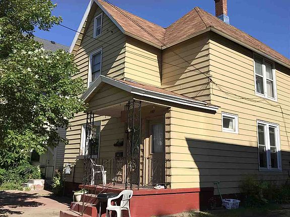 2nd image of 105 E Arch St