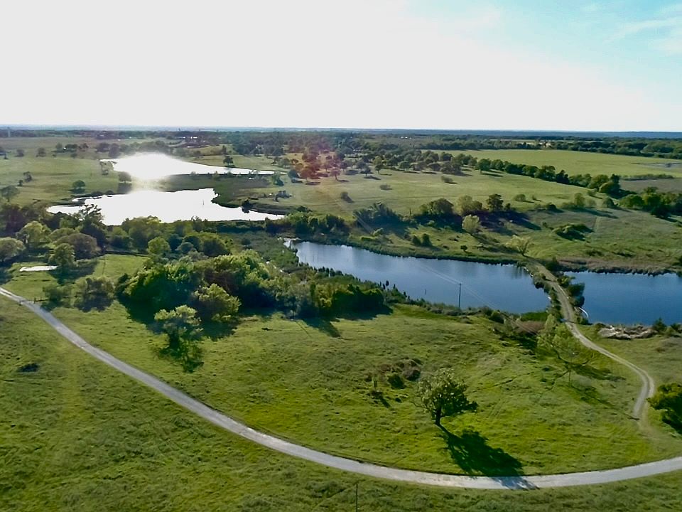 1st image of Addington Bend Rd