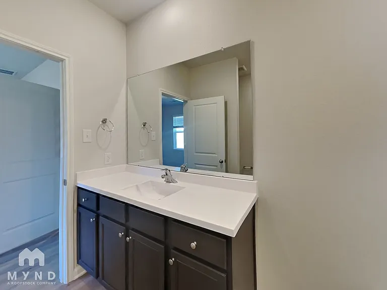15607 Plum Brook Dr — Photo 12