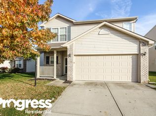 19284 Fox Chase Dr, Noblesville, IN 46062